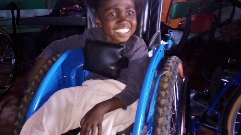 Girl on wheelchair  | © https://www.disability-africa.org/